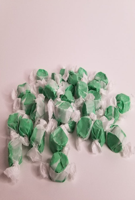 Green Apple Bombs, Hampton Foods freeze dried salt water taffy with a sweet and creamy flavor and amazing crunch that will keep you coming back whenever the cravings hit you! This item comes in a triple sealed, resealable 5x8 bag, 1.3 ounces.