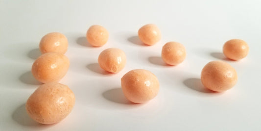 Orange Bombs, Hampton Foods freeze dried salt water taffy with a sweet and creamy flavor with an amazing crunch that will keep you coming back whenever the cravings hit you! This item comes in a triple sealed, resealable 5x8 bag, 1.3 ounces.