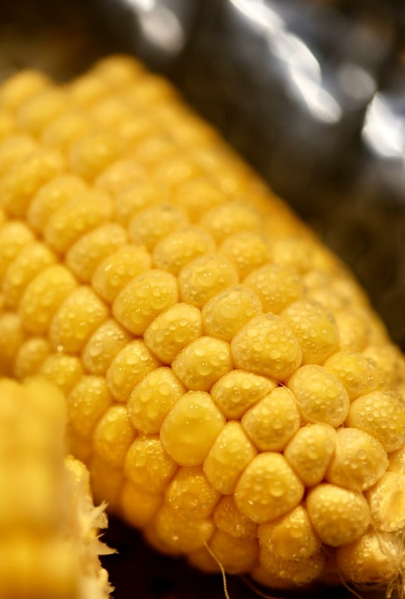 Hampton Foods Freeze Dried Sweet Corn, rehydrate and you have corn as fresh as off the cob or you can eat by the handful right out of the bag with your favorite seasoning! This is one you will talk about......comes in a 7"X10" triple sealed 1qt mylar bag. Shelf stable for 25 to 30 YEARS when in a controlled environment and unopened. Net 7.25 dry ounces.