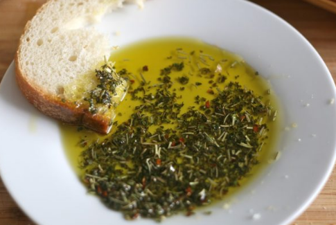Introducing Hooser Daughters™ Herb Blend for Dipping Oil - the perfect blend of herbs and spices that will elevate your dipping oil to a whole new level!  Made with only the freshest and highest quality ingredients, Hooser Daughters™ Herb Blend is carefully crafted to bring out the best in your olive oil. All you have to do is add 2 tablespoons of our blend to half a cup of quality olive oil, let the flavors marry for 30 minutes, and voila - you have a delicious dipping oil that is bursting with flavor.
