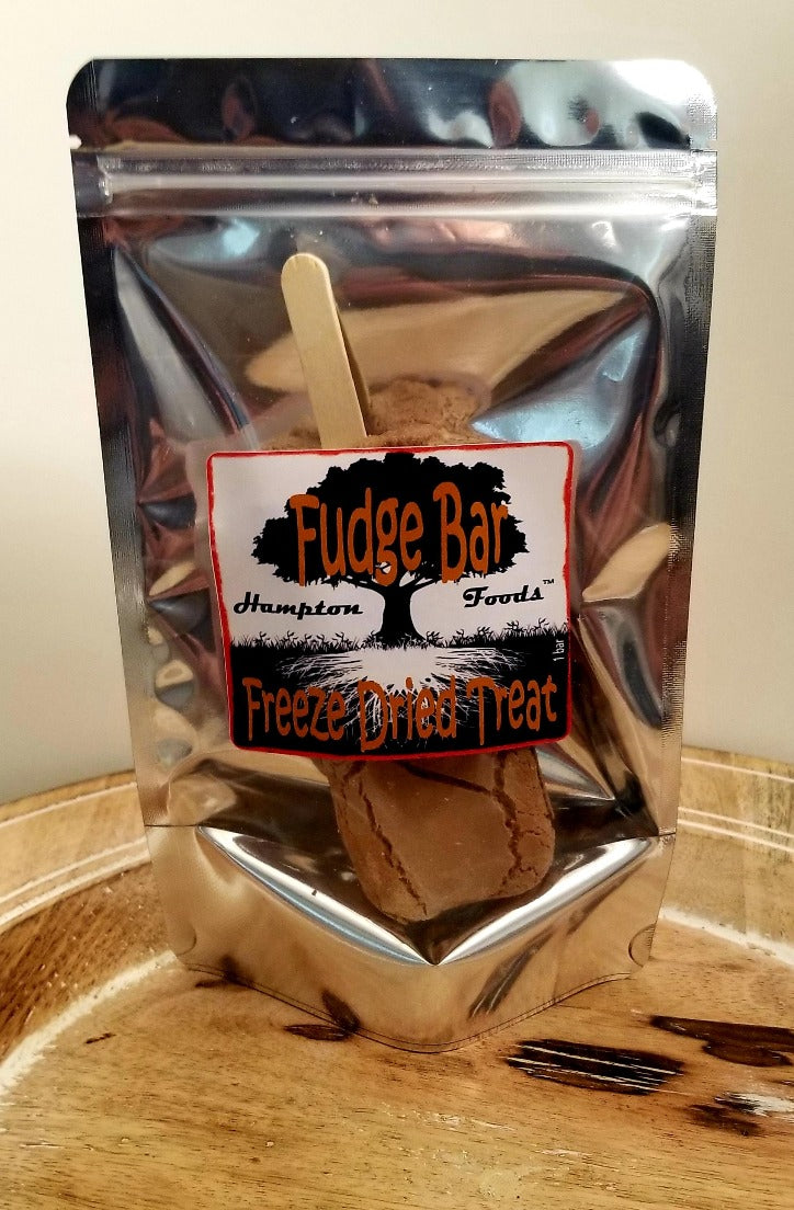 Introducing Hampton Foods' Irresistible Freeze-Dried Fudge Bar! Pure fudge magic in every bite. Freeze-Dried Perfection: Our cutting-edge freeze-drying process preserves the fudgy goodness, giving you an incredible crunch that melts in your mouth with the same familiar, velvety flavor. 